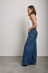BAY JEAN - Phoenix Laser Print