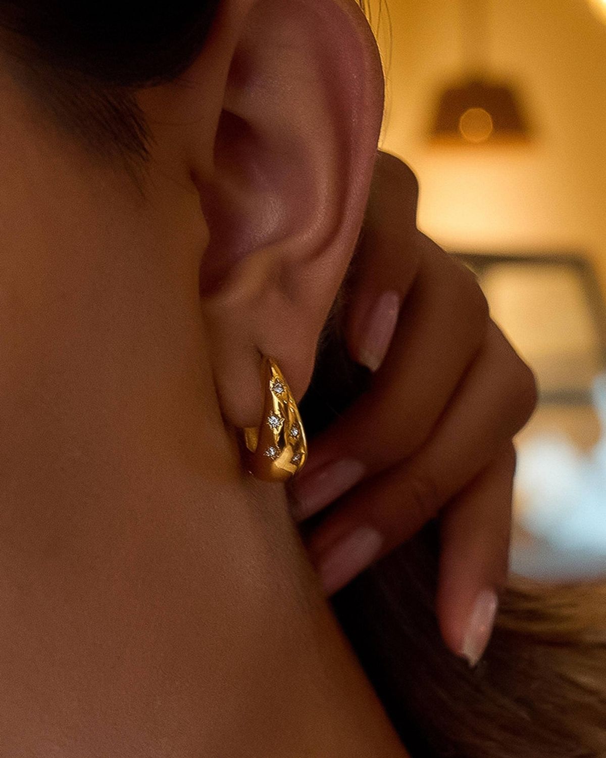 Solira 18K Gold Non-Tarnish Star Hoop Earring