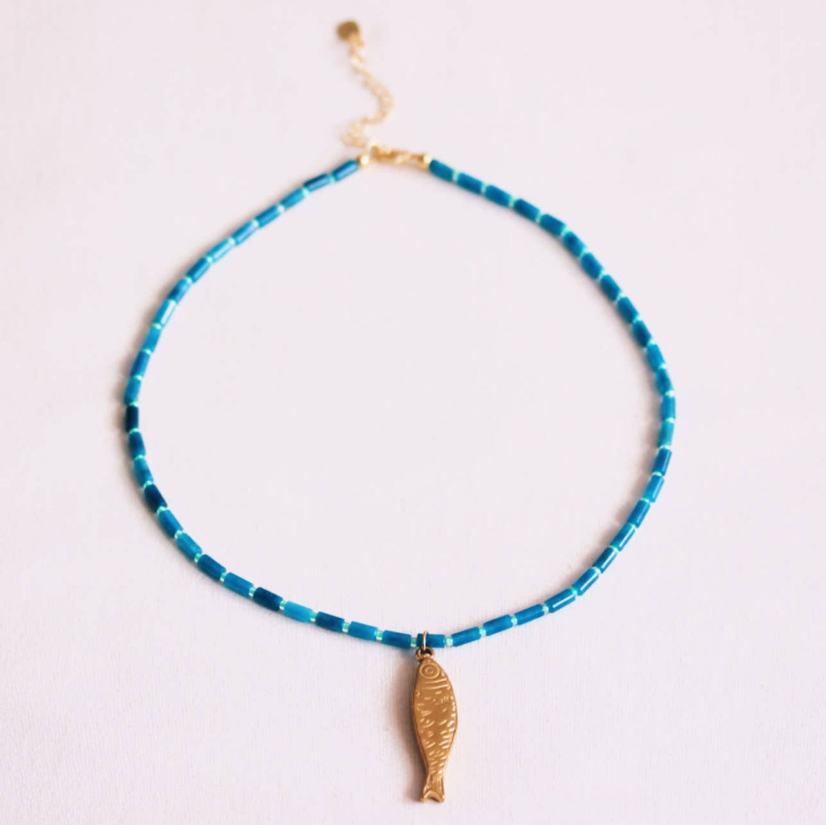 Beaded necklace of tubes with fish - blue/light green