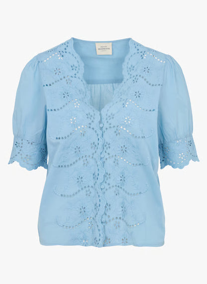 tilly_top_blue_embroidered